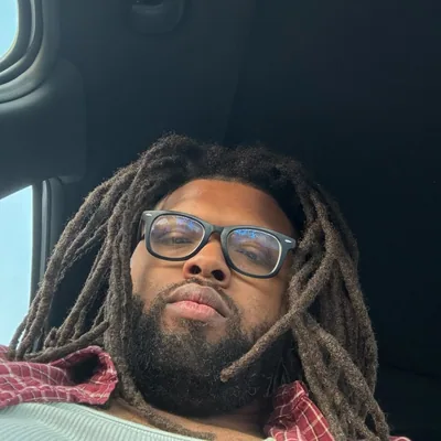 @1dineros profile image