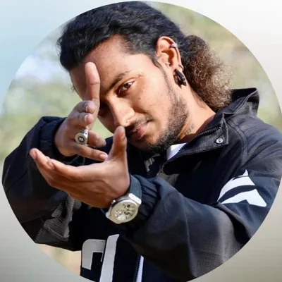 @2124_shubh_ profile image