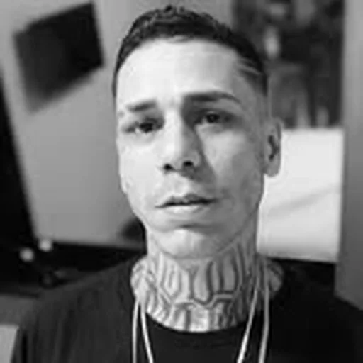@220voltzfunkero profile image