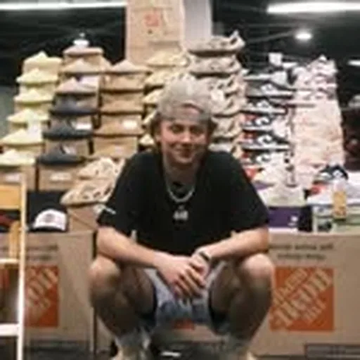 @440.kicks profile image