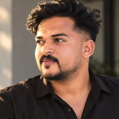 @__i_am_nikhil___ profile image