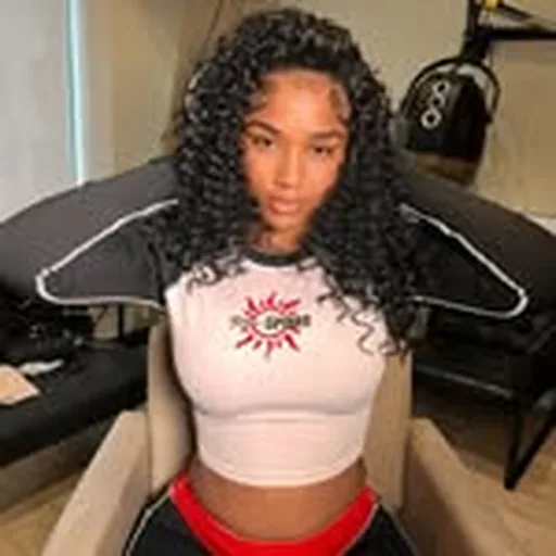 @__itskelli profile image