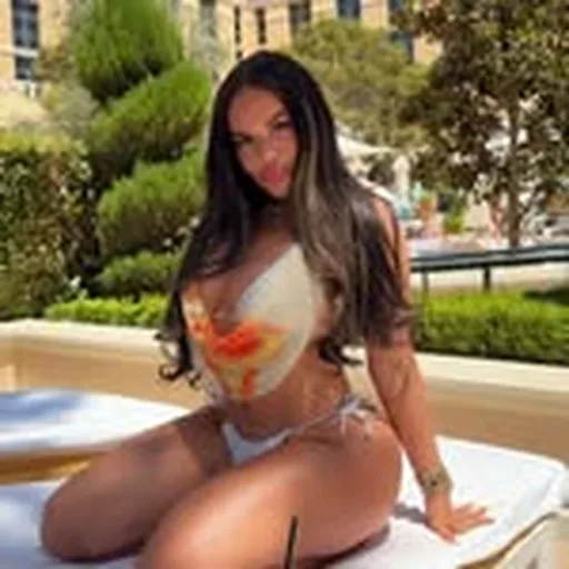 @__poshhh profile image