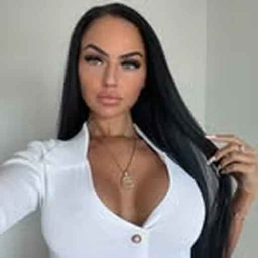 @__taylahjade profile image