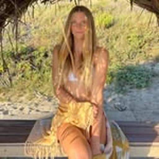 @_abbyvanwinkle_ profile image