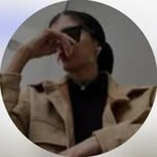 @_bb24 profile image