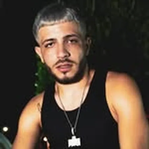 @_derrickpr profile image