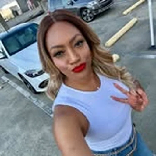 @_ericarenee profile image