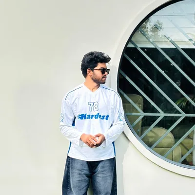 @_fadhiiii profile image