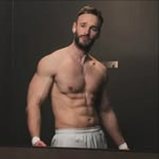 @_fit_mo_ profile image