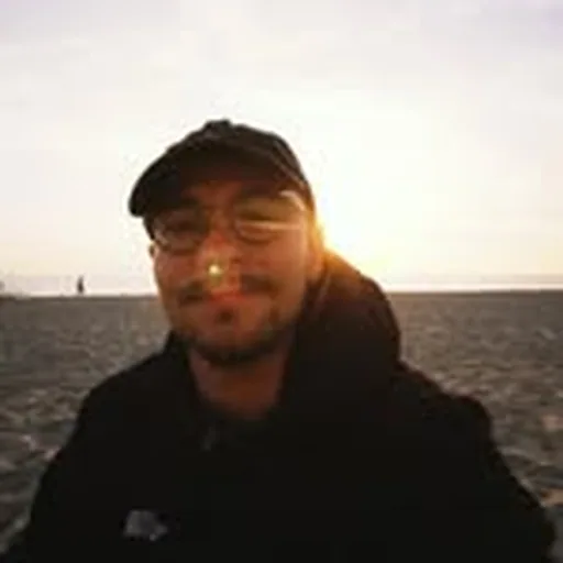 @_fotoni profile image