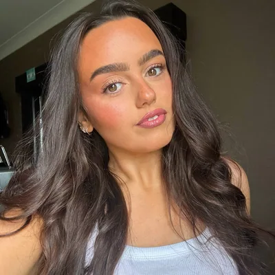 @_hannahmclean profile image