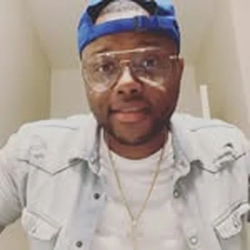 @_iambigmike profile image
