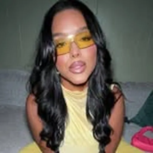 @_jennnnyb profile image