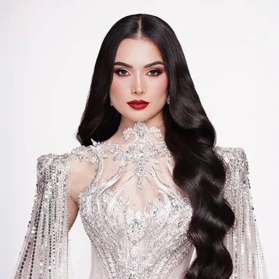 @_lizlauren profile image