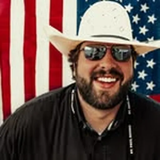 @_loganallen profile image