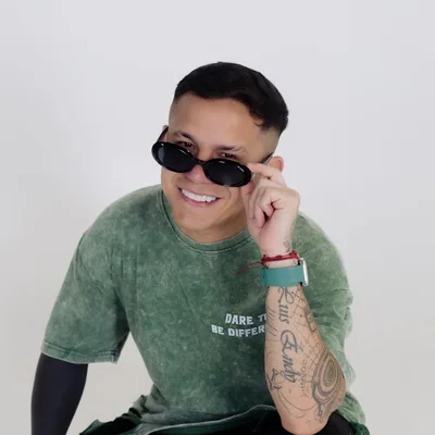 @_luchom profile image