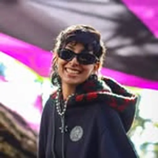 @_macedosabrina profile image