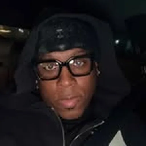 @_motionmee profile image