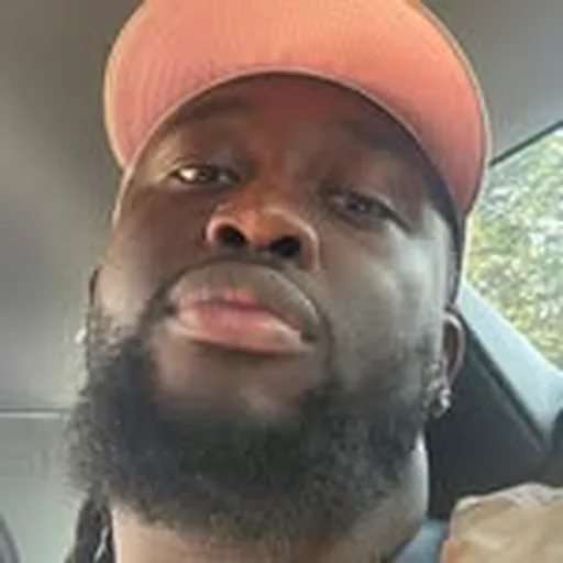 @_nekeiaire_ profile image