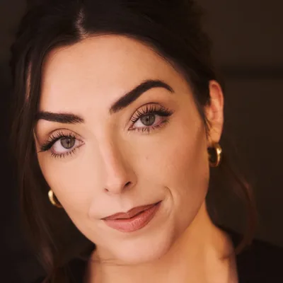 @_nelly_london profile image
