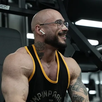 @_nutribuilder_ profile image