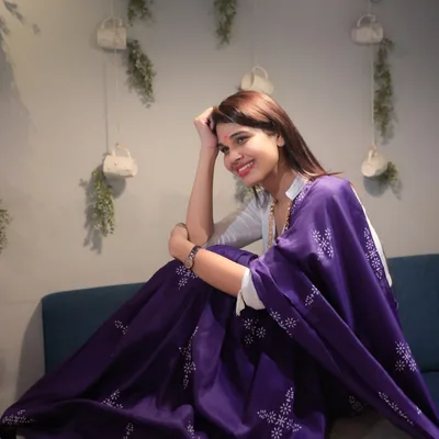Himani P🕊️