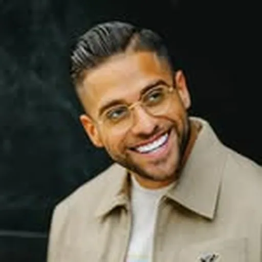 @_salaur profile image