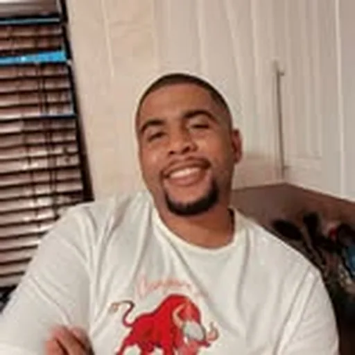 @_skeelow profile image