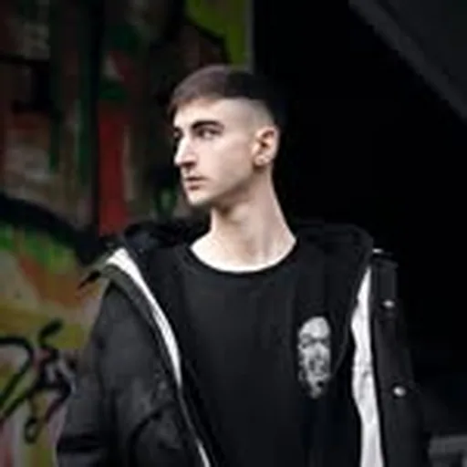 @_sorenga_ profile image
