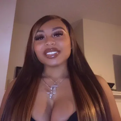 @_thatgirlarib_ profile image