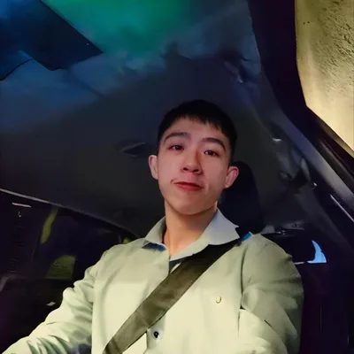 @_therriverx profile image