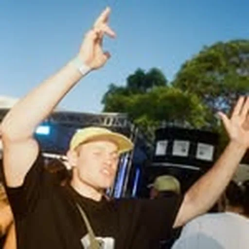 @_tomhutch profile image