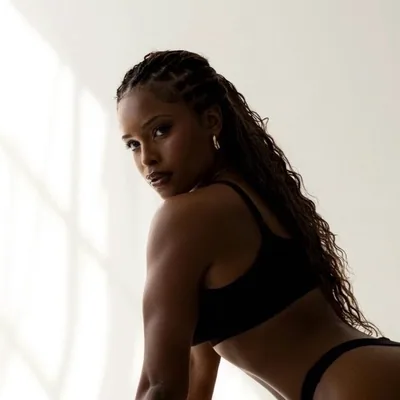 @_tylagomez profile image