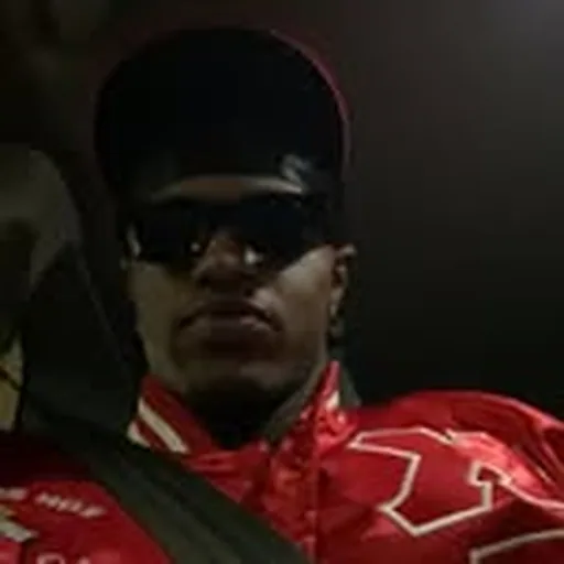 @_zionwells_ profile image