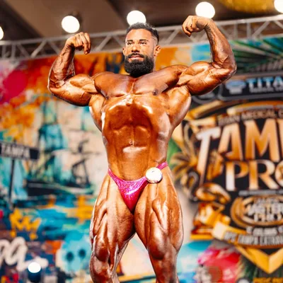 @a_j_plaza profile image