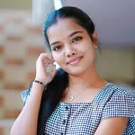 @aarathi_molli_ profile image