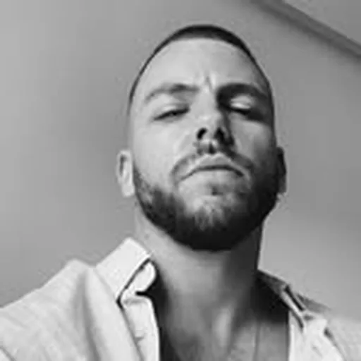 @aaronm_g profile image