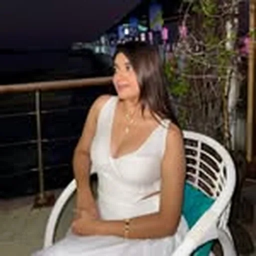 @aayurrrrrshi profile image