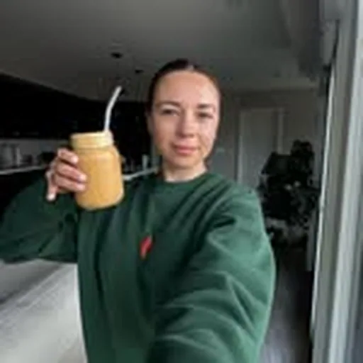 @abbyhenryhealth profile image