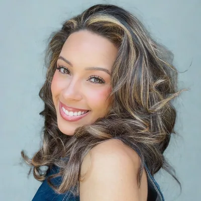 @abbyvaldezmusic profile image