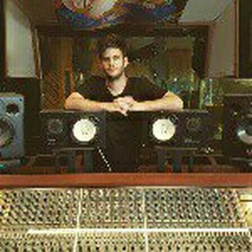 @adamlevin_xa profile image