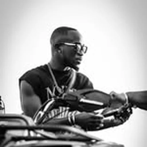 @adeynotnice profile image