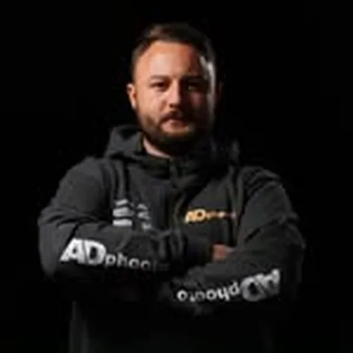 @adphooto profile image