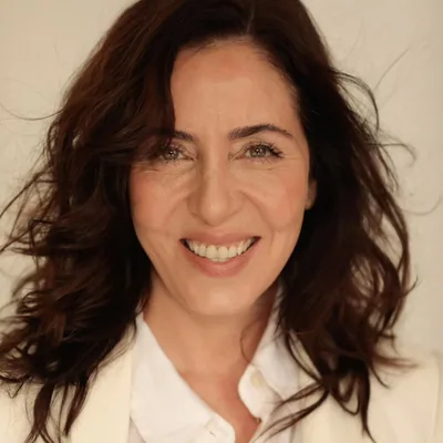 @adrianapiresatriz profile image