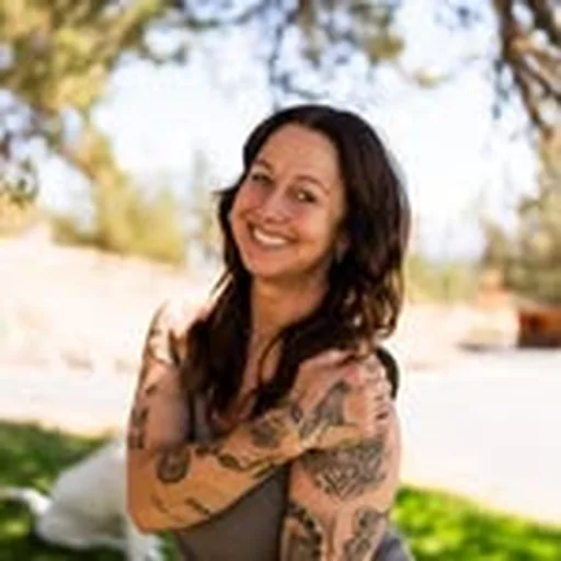 @aimeeanayaeverett profile image