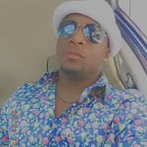 @akaiiusweet profile image
