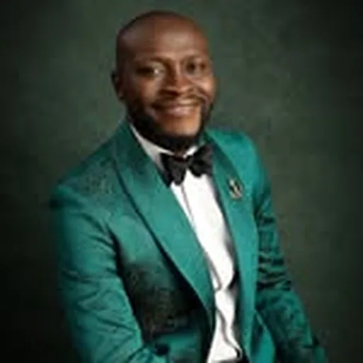 @akinadesoji profile image