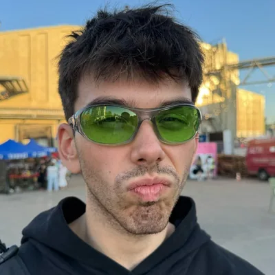 @alec__websterr profile image