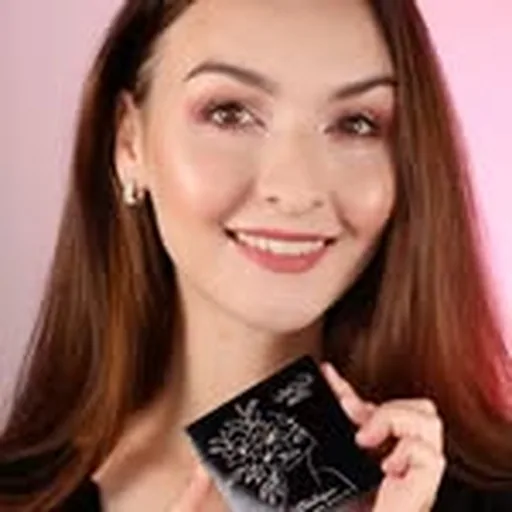 @alena.monson profile image